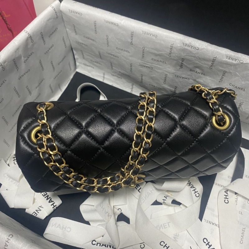 Chanel 19 Bags